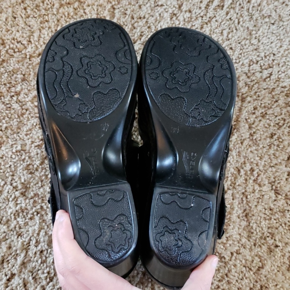 Dansko Clogs - Picture 4 of 4
